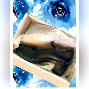 Women’s Chunky Heels